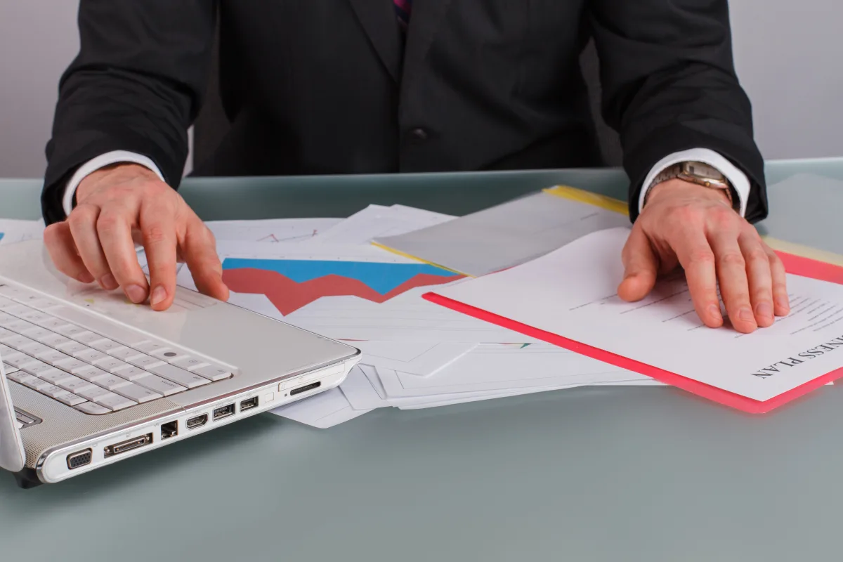 Cover Image for Principiul Less is More în propuneri tehnice: Cum să scrii oferte câștigătoare